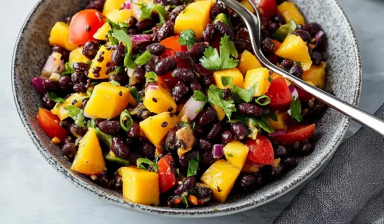 Mango Black Bean Salad: A Refreshing and Easy Dish for Beginners